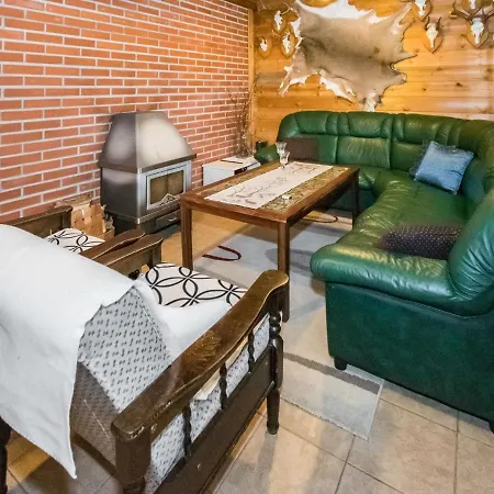 Metsaemoekki By Interhome 別荘