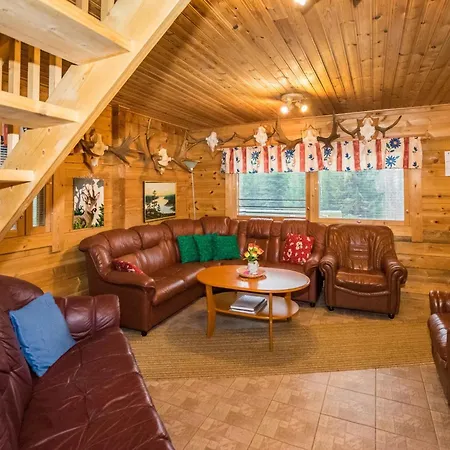 Metsaemoekki By Interhome Barkala