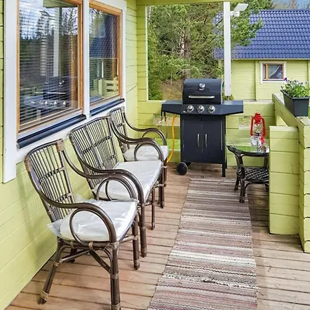Metsaemoekki By Interhome *