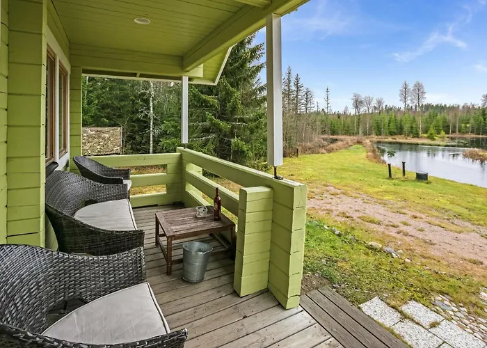 Metsaemoekki By Interhome