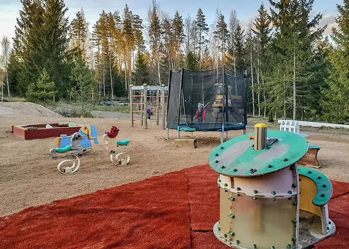 Metsaemoekki By Interhome